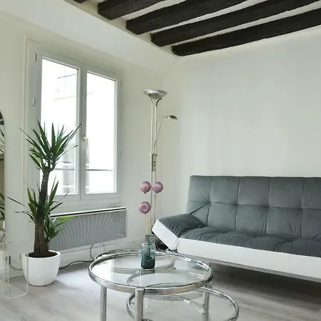 Cute Apartment#2 Beds# Rue Saint Denis * פריז